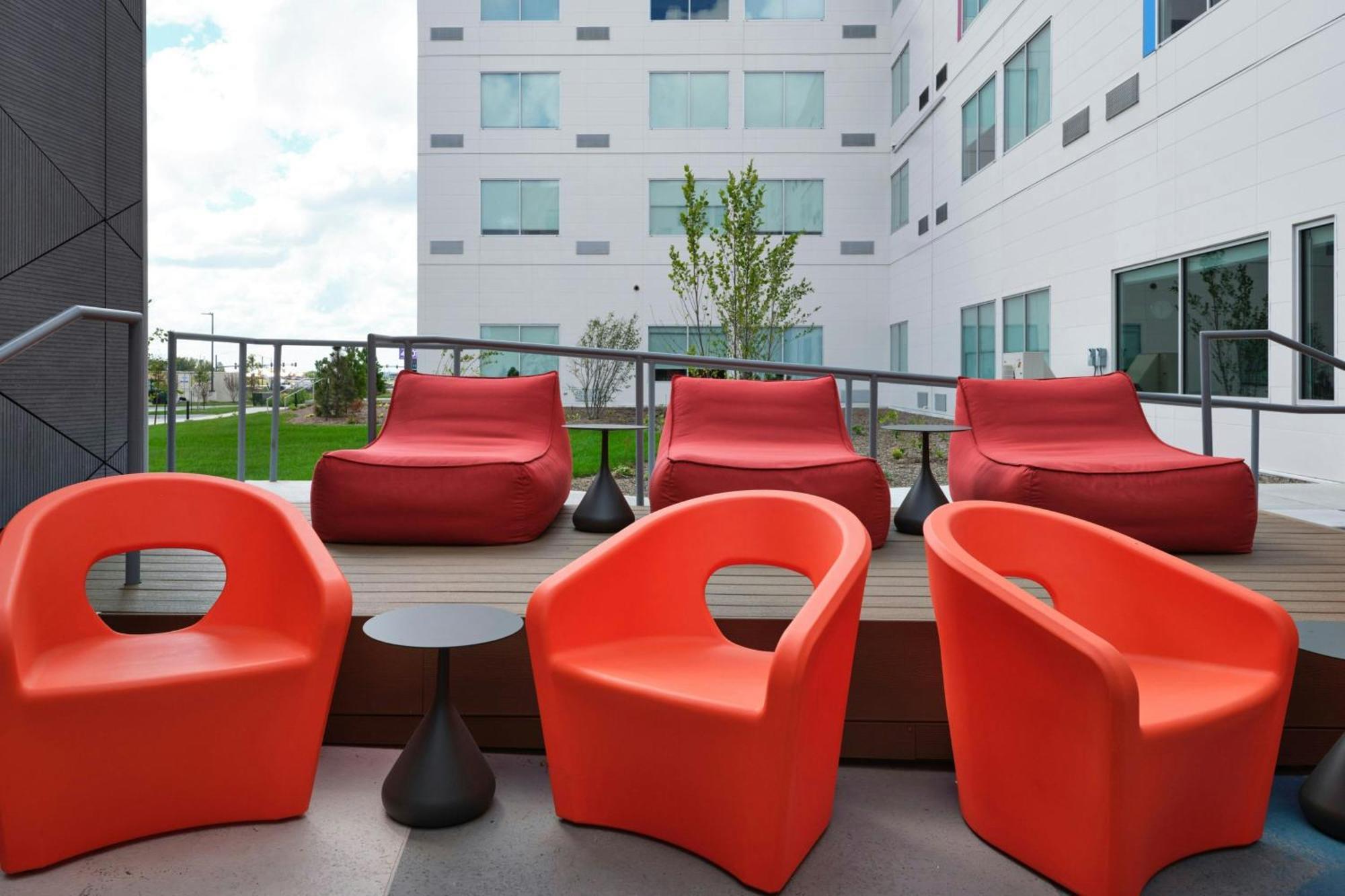 Готель Aloft Waukee Екстер'єр фото